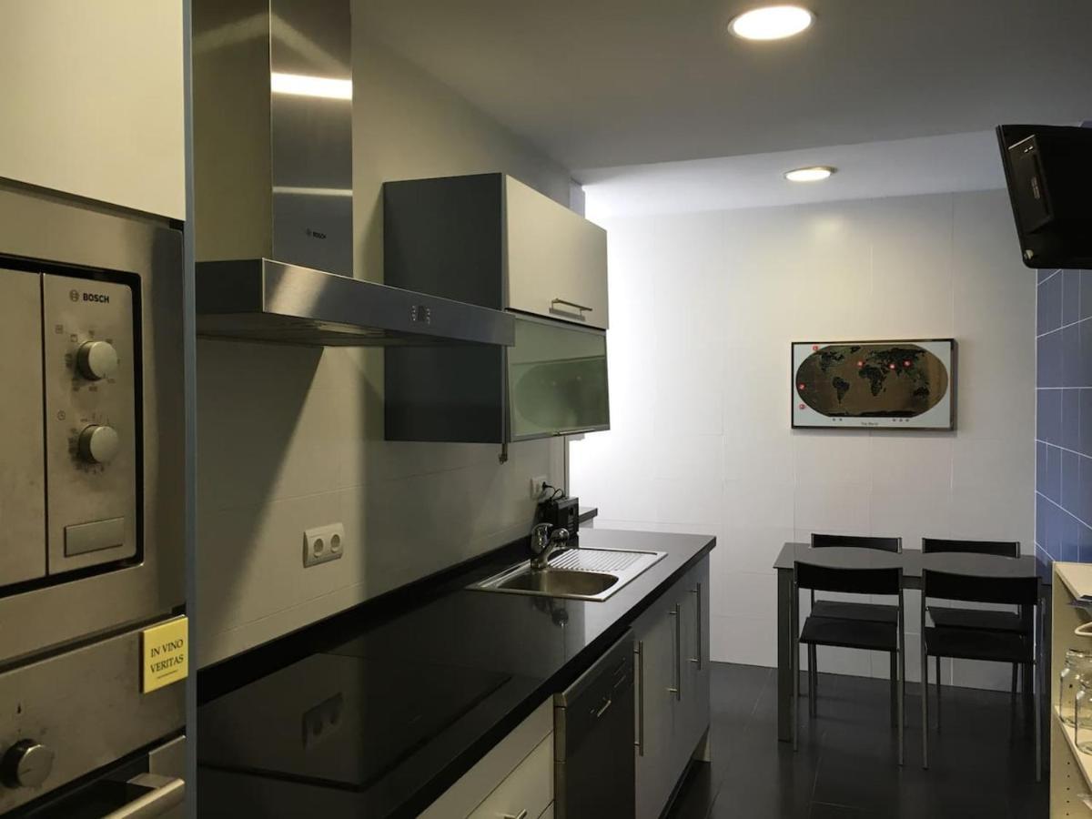 Piso céntrico 2 habitaciones cerca del mar Hospitalet De L'Infant Esterno foto